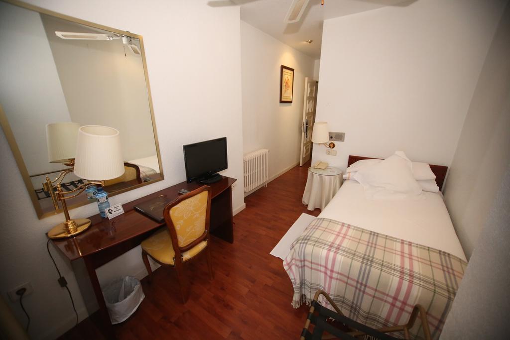 Hotel Pintor Marsa Tárrega Zewnętrze zdjęcie